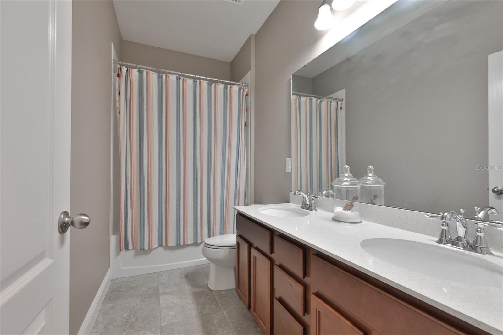 11718 LAKE LUCAYA DR, RIVERVIEW, FL, 33579