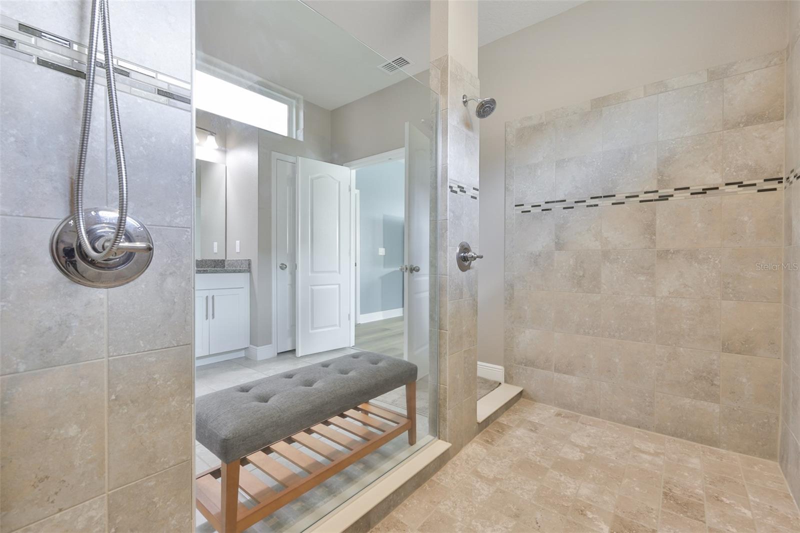 11718 LAKE LUCAYA DR, RIVERVIEW, FL, 33579