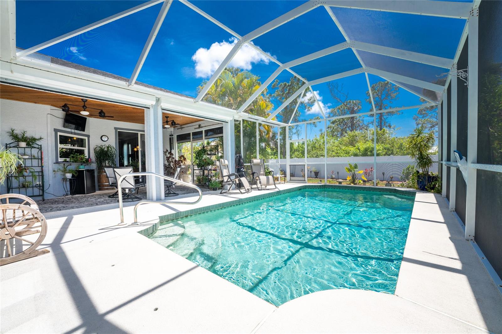 15105 ALDAMA CIR, PORT CHARLOTTE, FL, 33981