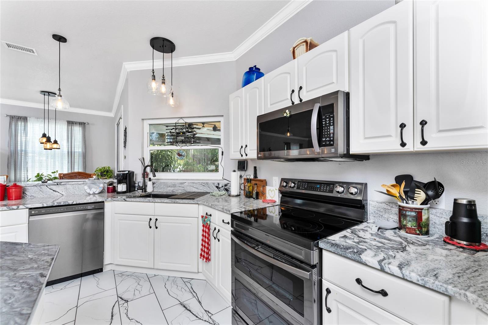 15105 ALDAMA CIR, PORT CHARLOTTE, FL, 33981