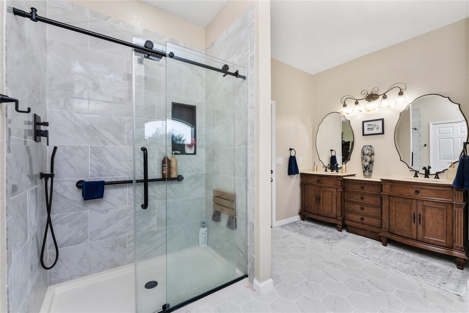 15105 ALDAMA CIR, PORT CHARLOTTE, FL, 33981
