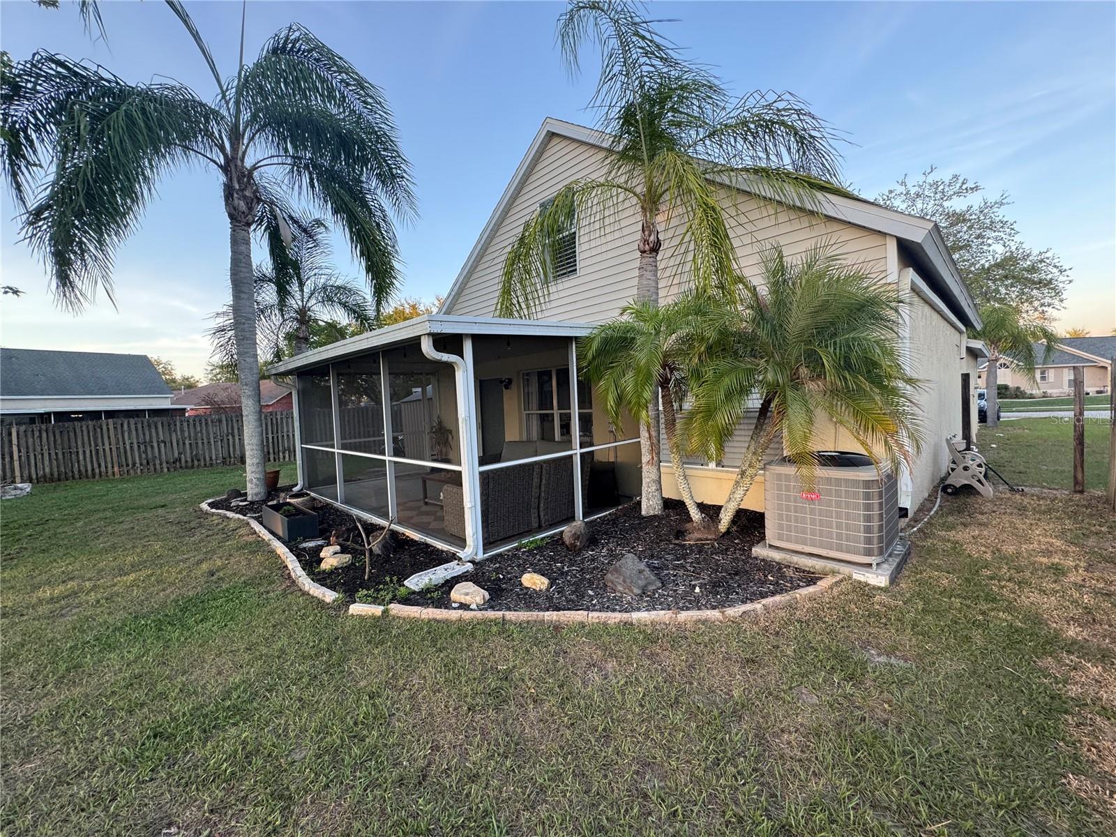 22841 SAINT THOMAS CIR, LUTZ, FL, 33549