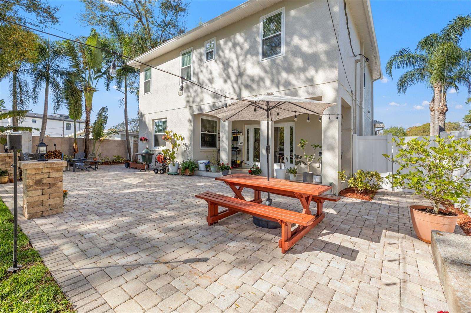 1804 W ERNA DR, TAMPA, FL, 33603