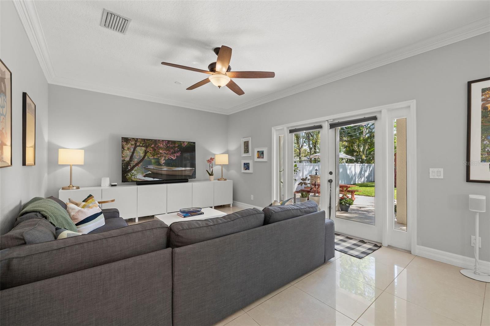 1804 W ERNA DR, TAMPA, FL, 33603