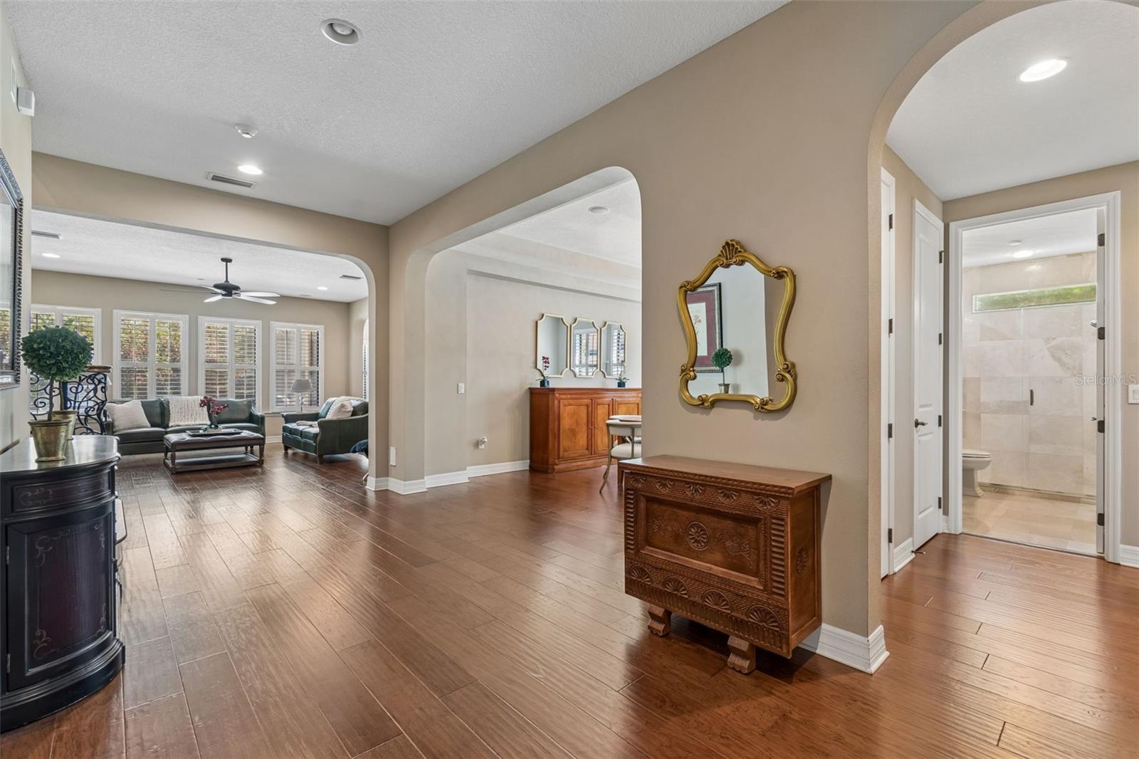2601 MILFORD BERRY LN, TAMPA, FL, 33618
