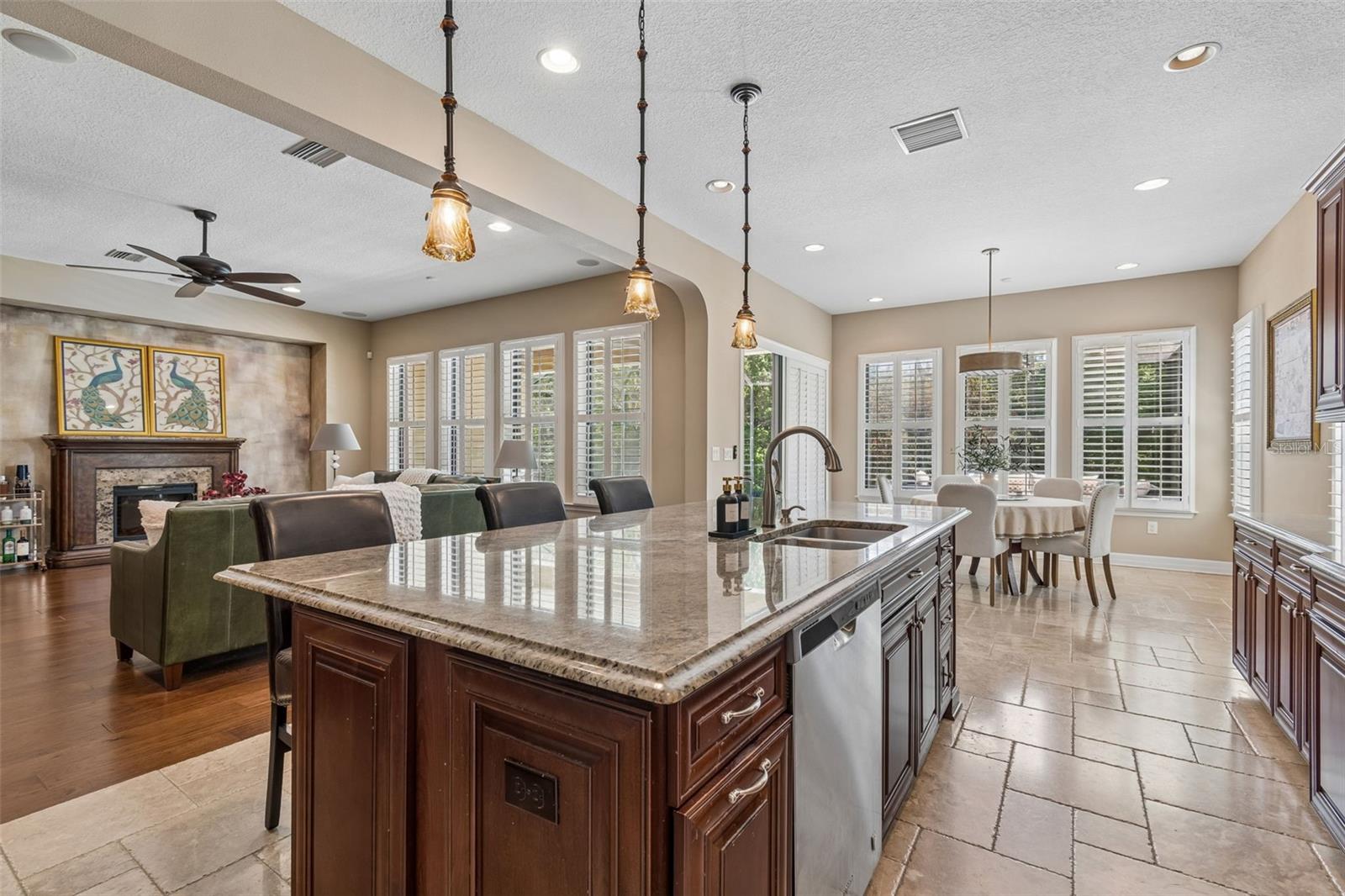 2601 MILFORD BERRY LN, TAMPA, FL, 33618