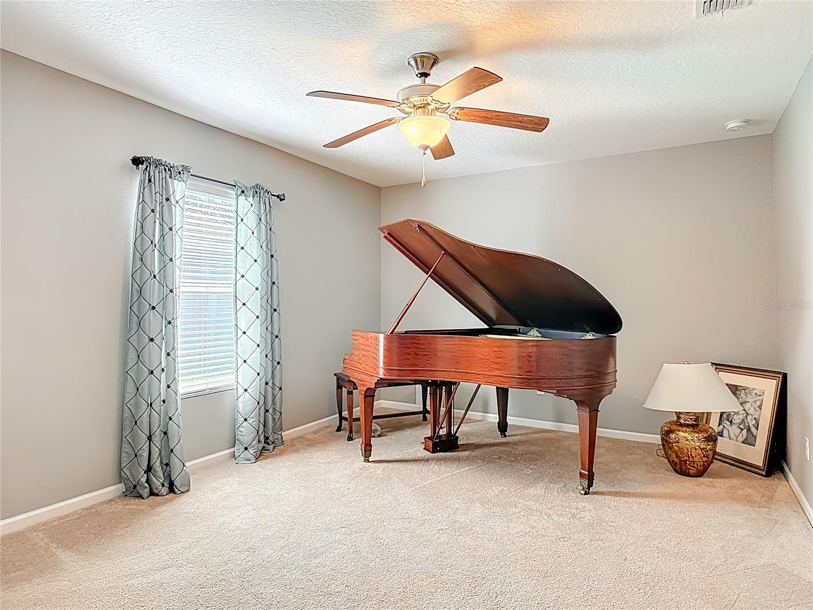 21 ARROWHEAD DR, PALM COAST, FL, 32137