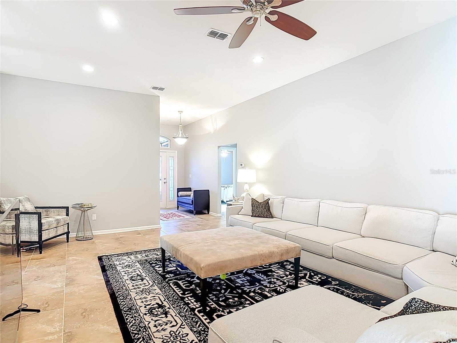 21 ARROWHEAD DR, PALM COAST, FL, 32137