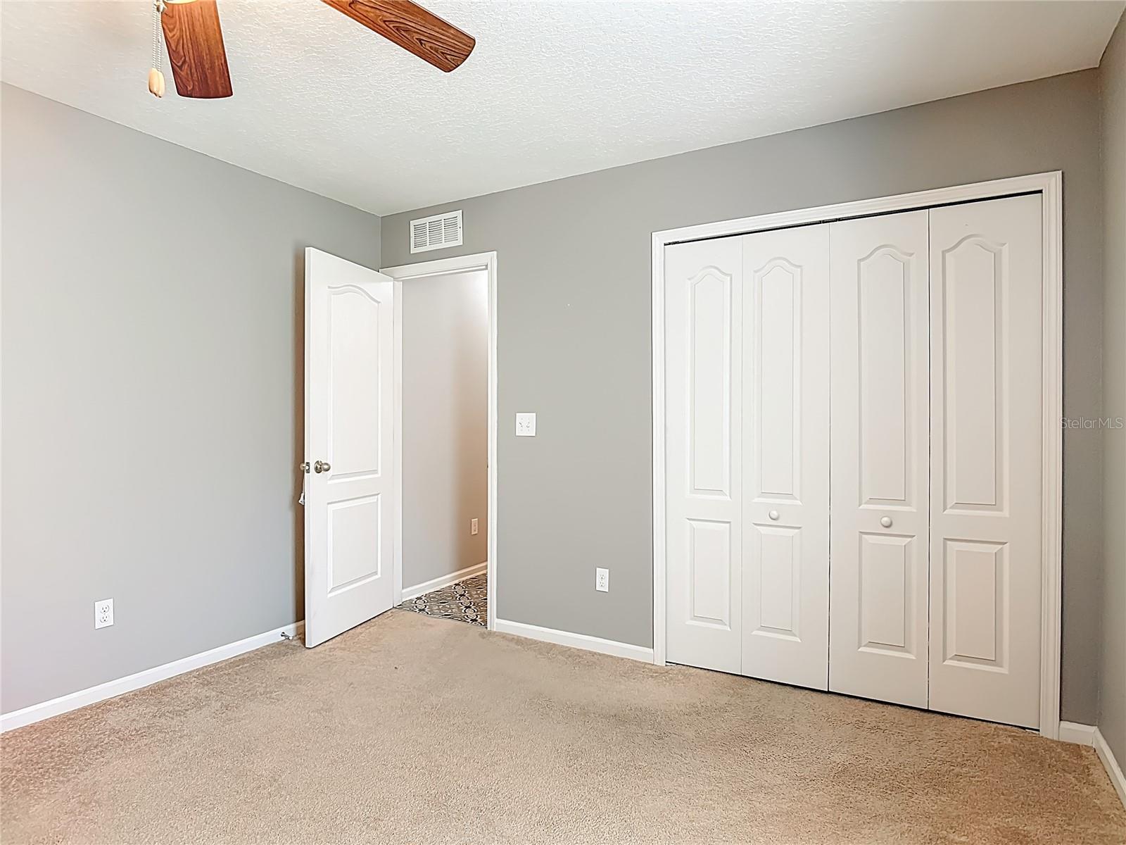 21 ARROWHEAD DR, PALM COAST, FL, 32137