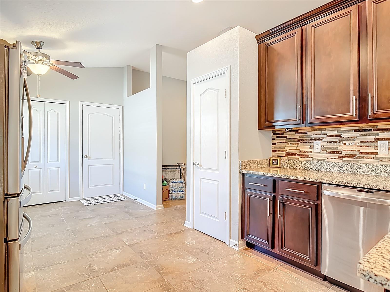 21 ARROWHEAD DR, PALM COAST, FL, 32137