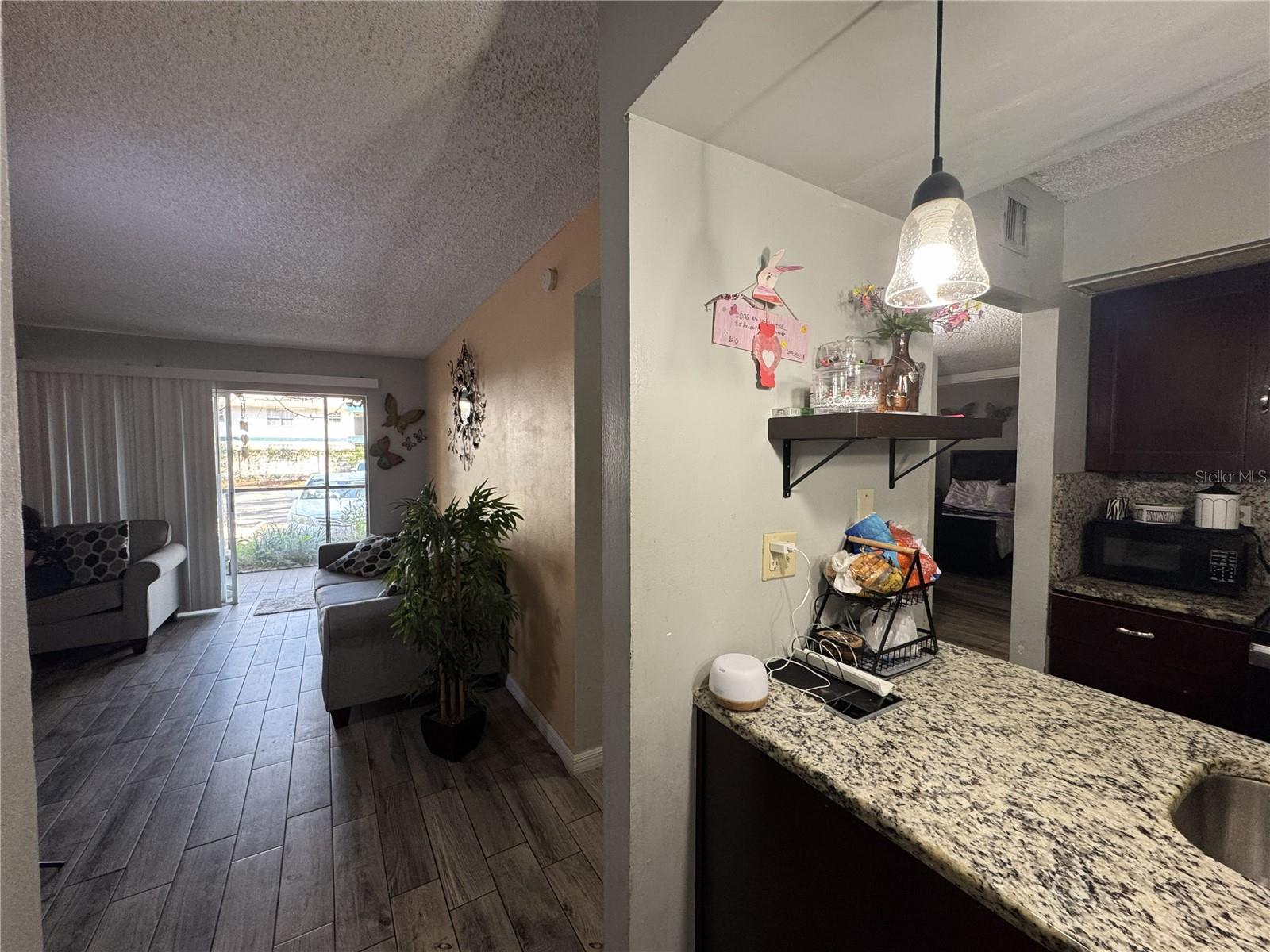 4411 SHADY TERRACE LN #111, TAMPA, FL, 33613