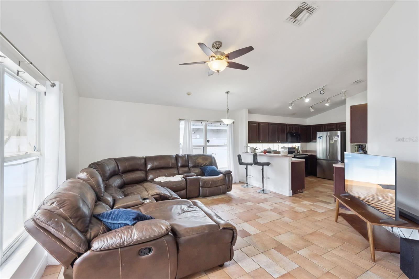2426 BLACK POWDER LN, KISSIMMEE, FL, 34743