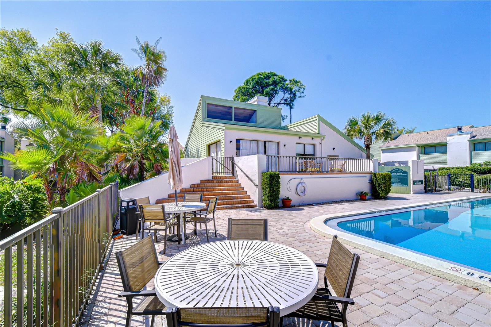 13402 PINE LAKE WAY #202B, TAMPA, FL, 33618