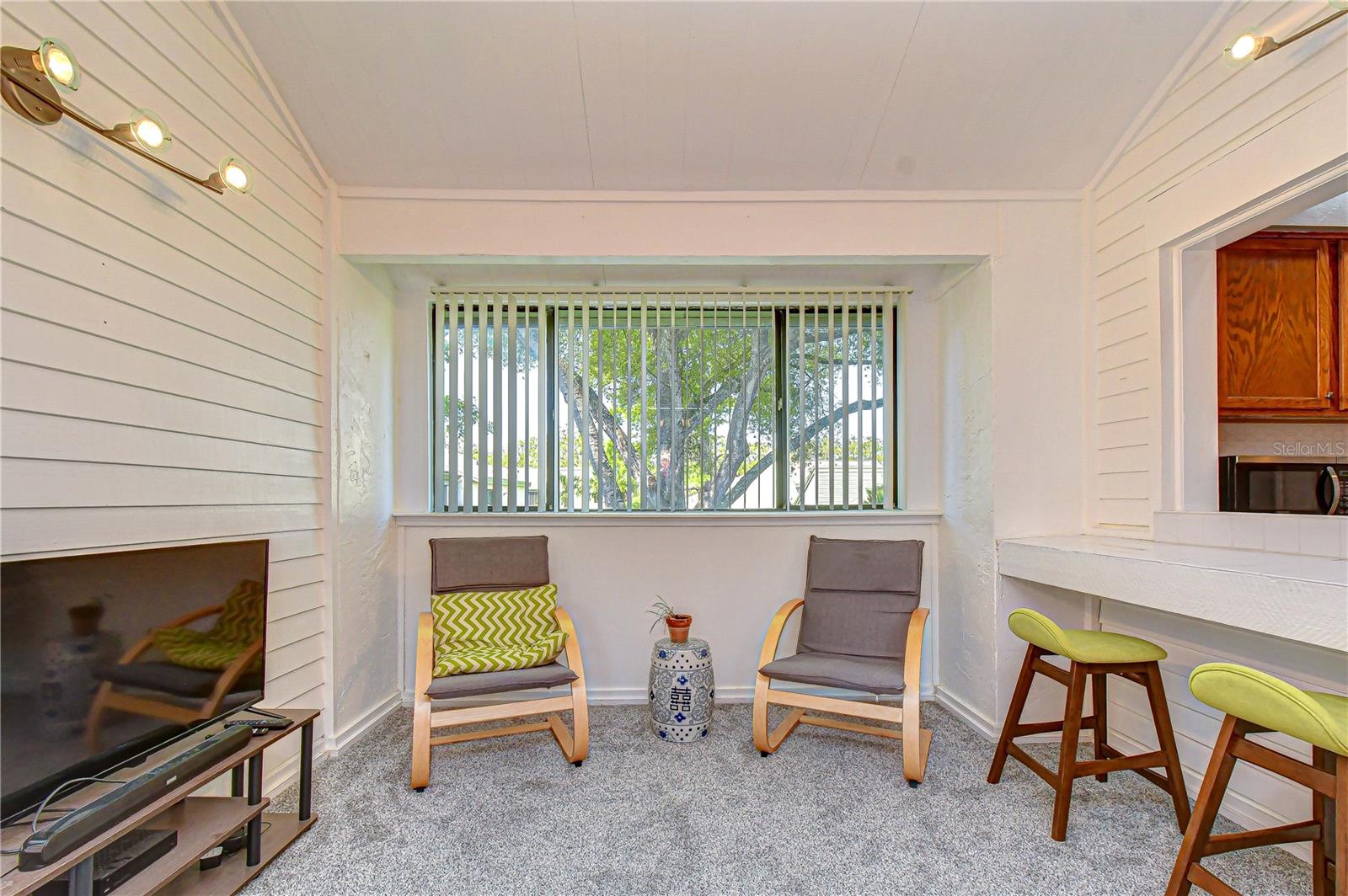 13402 PINE LAKE WAY #202B, TAMPA, FL, 33618