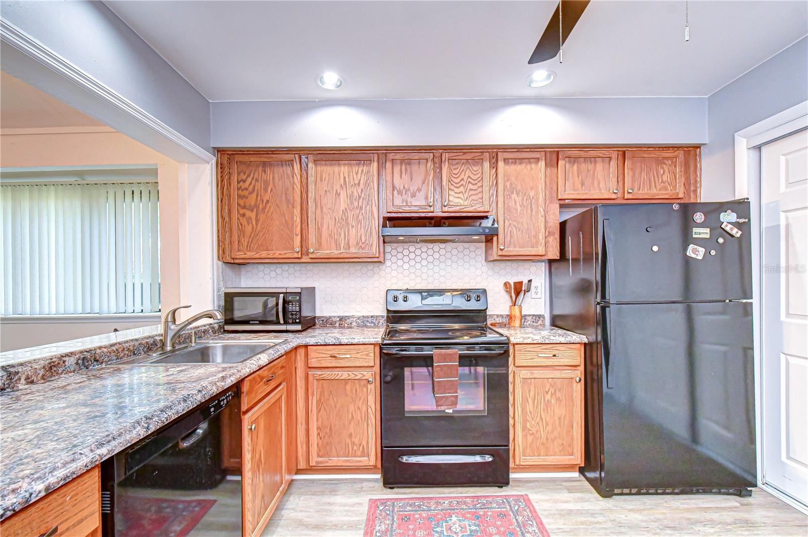 13402 PINE LAKE WAY #202B, TAMPA, FL, 33618