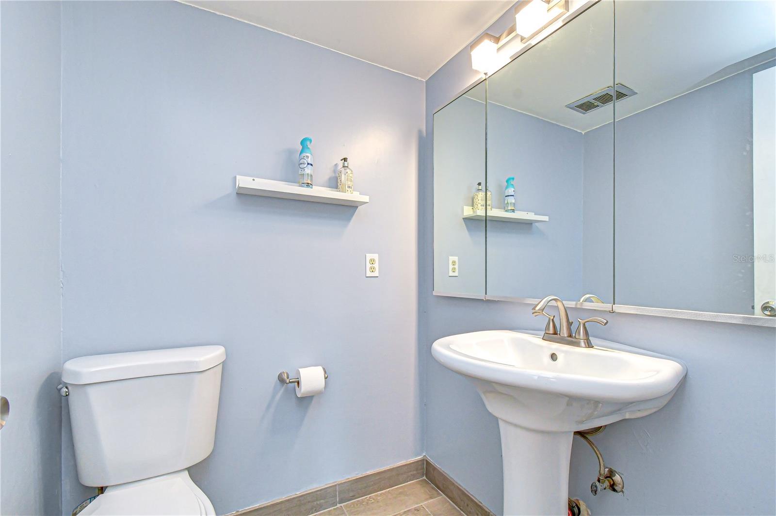 13402 PINE LAKE WAY #202B, TAMPA, FL, 33618