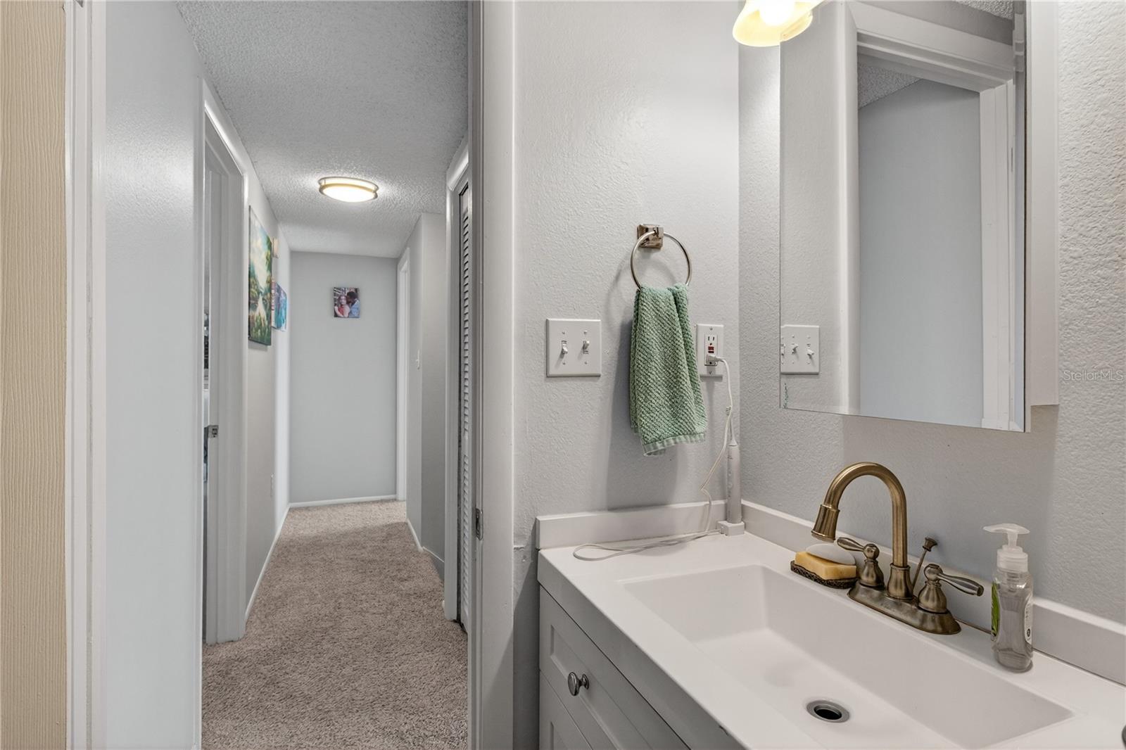 1146 KING ARTHUR CT #110, DUNEDIN, FL, 34698