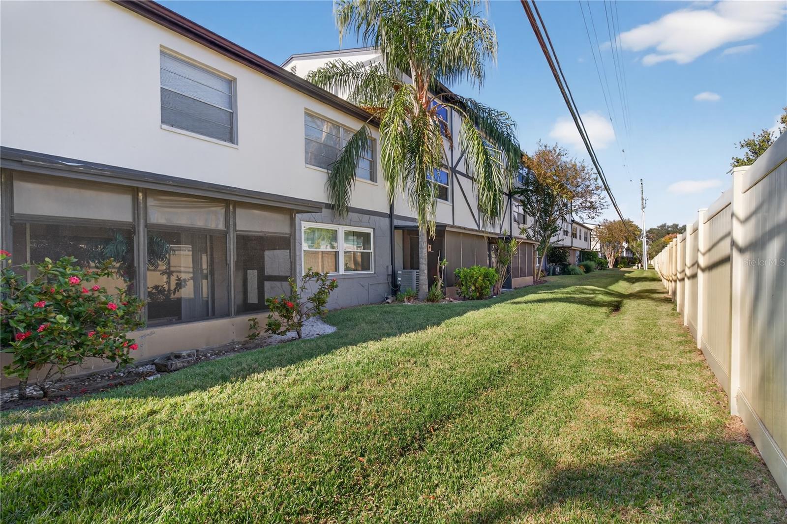 1146 KING ARTHUR CT #110, DUNEDIN, FL, 34698