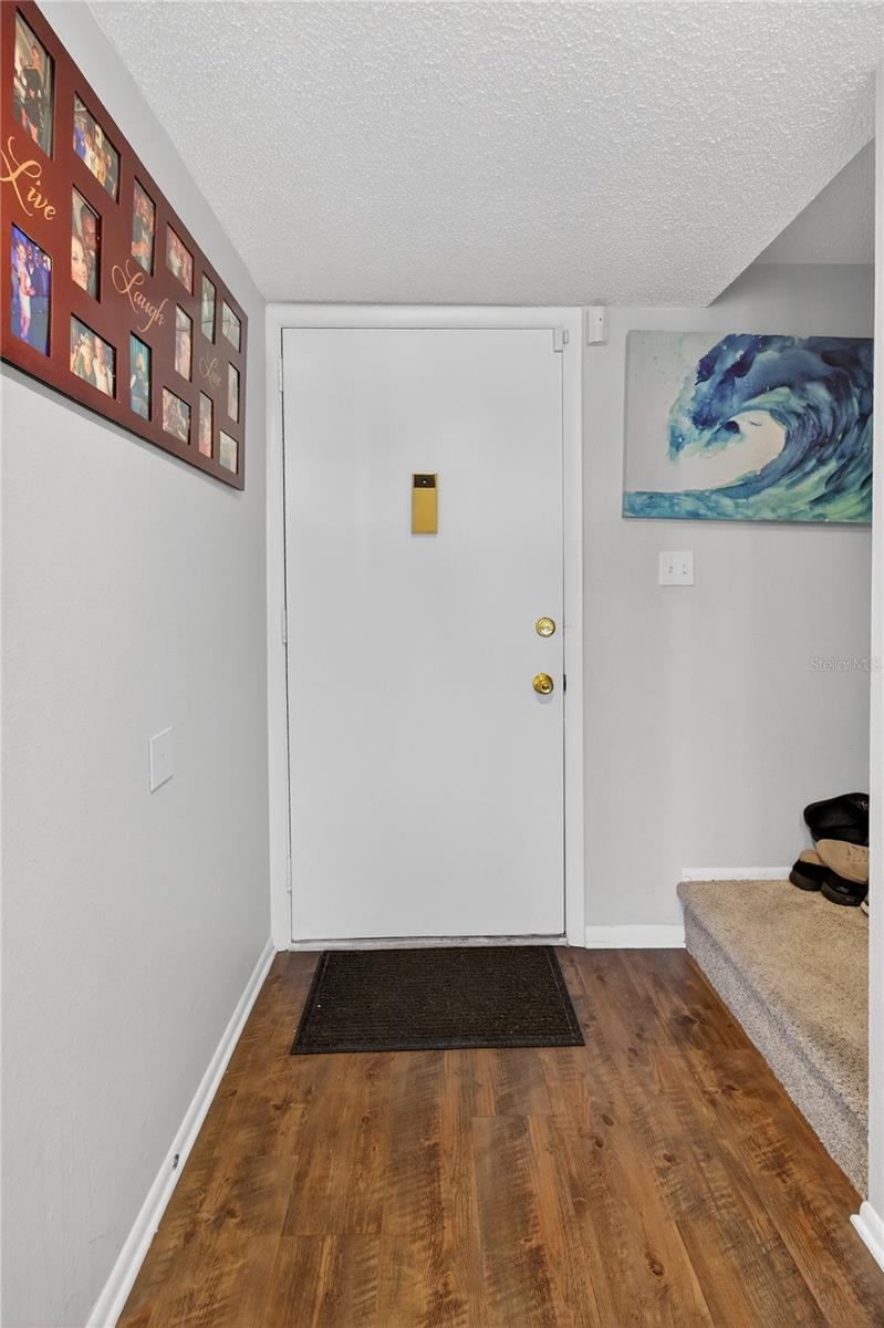 1146 KING ARTHUR CT #110, DUNEDIN, FL, 34698