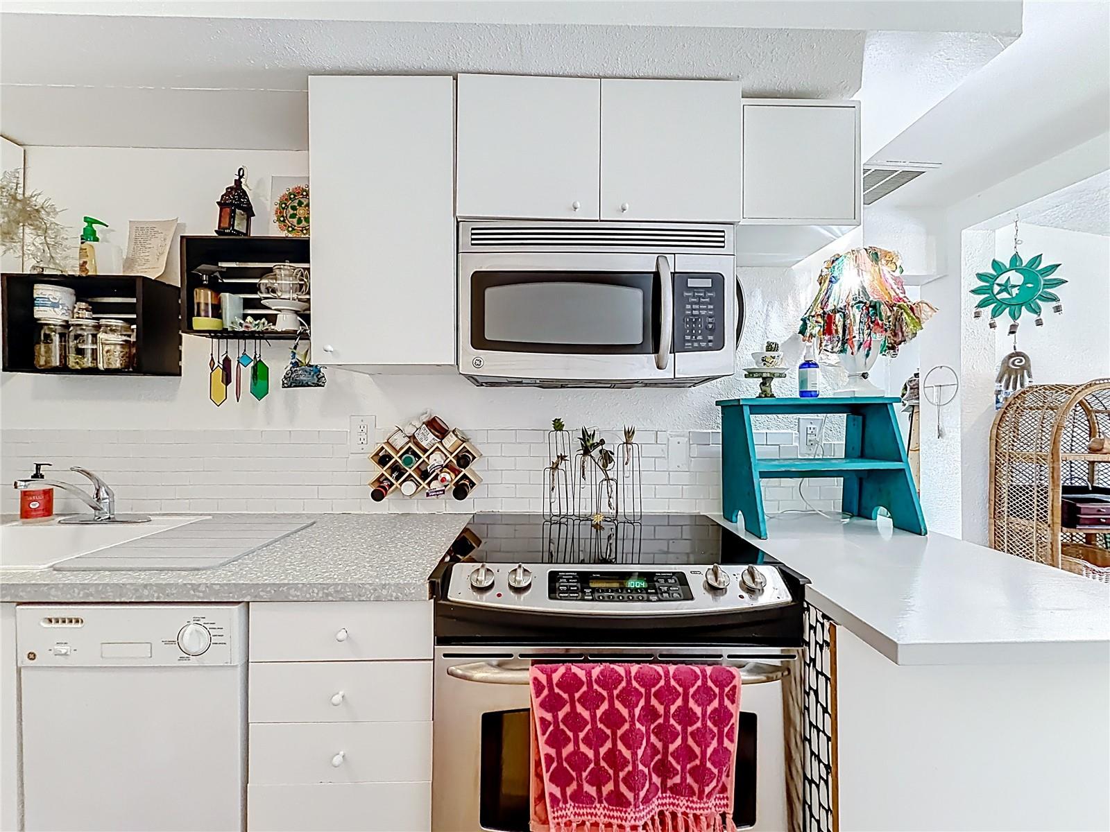 2007 54TH ST S, GULFPORT, FL, 33707