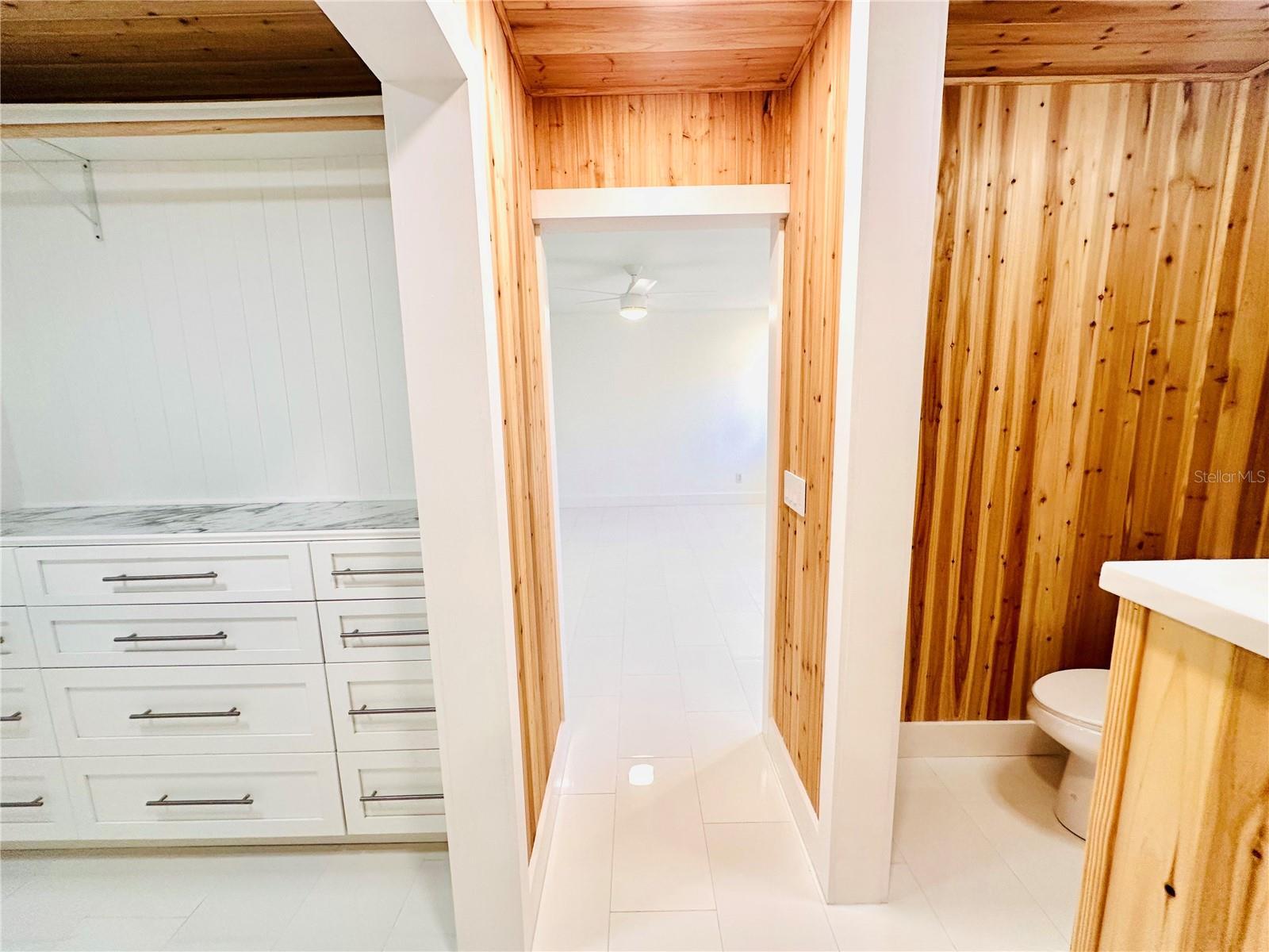 1 CUNNINGHAM DR, NEW SMYRNA BEACH, FL, 32168