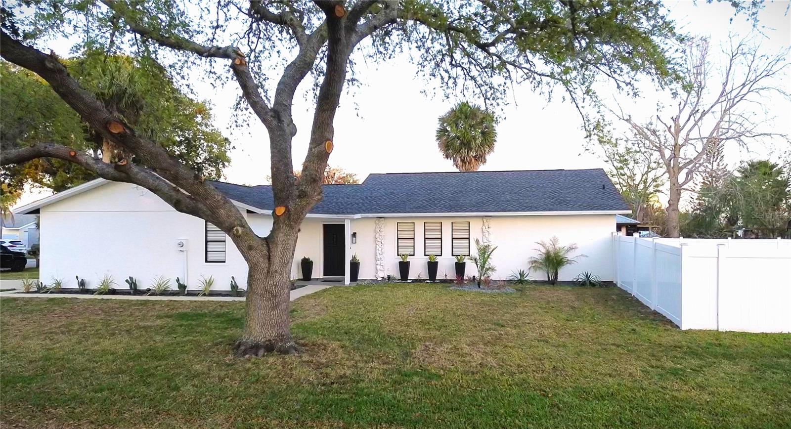 1 CUNNINGHAM DR, NEW SMYRNA BEACH, FL, 32168