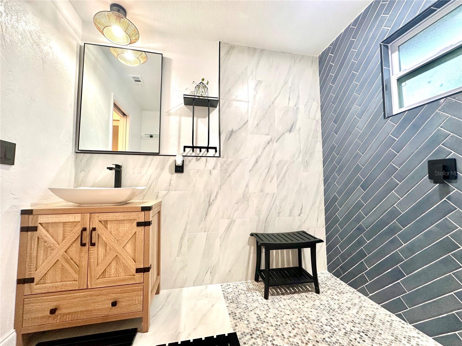 1 CUNNINGHAM DR, NEW SMYRNA BEACH, FL, 32168