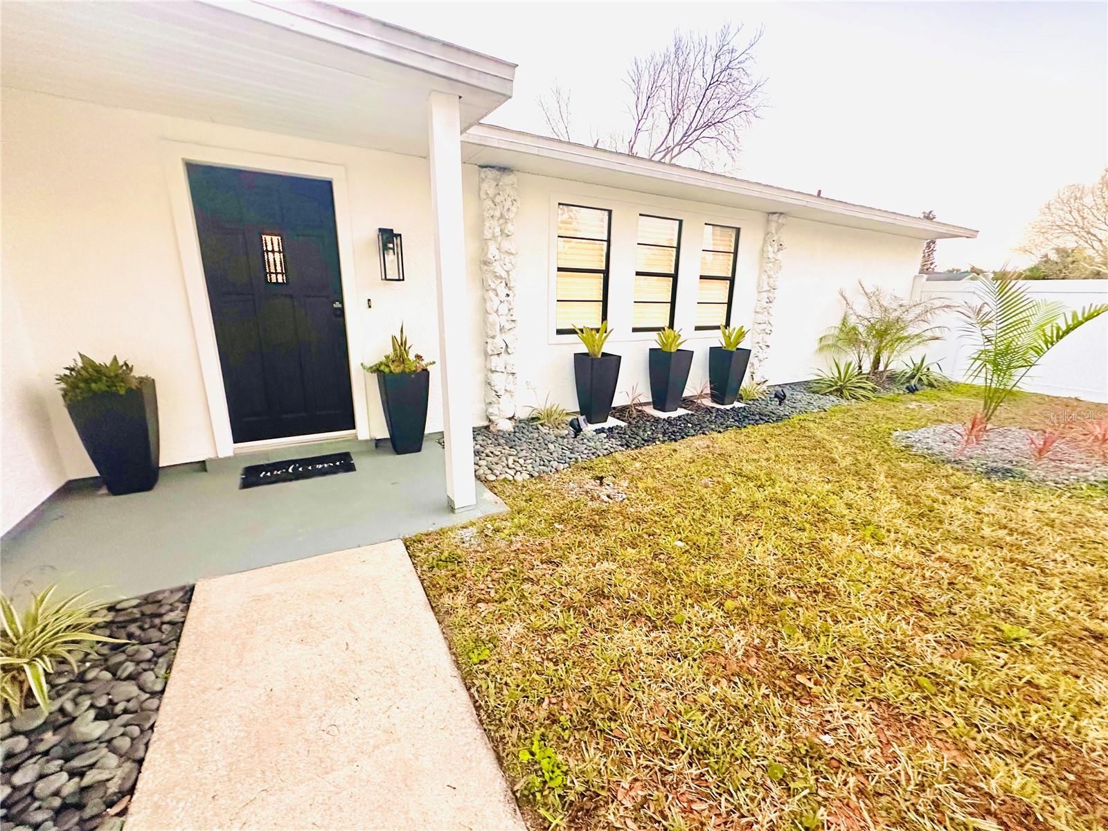 1 CUNNINGHAM DR, NEW SMYRNA BEACH, FL, 32168