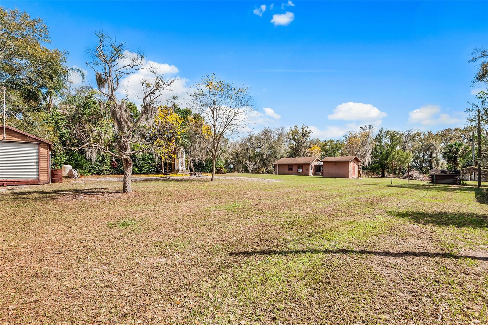 1233 SAINT ANNE SHRINE RD, LAKE WALES, FL, 33898