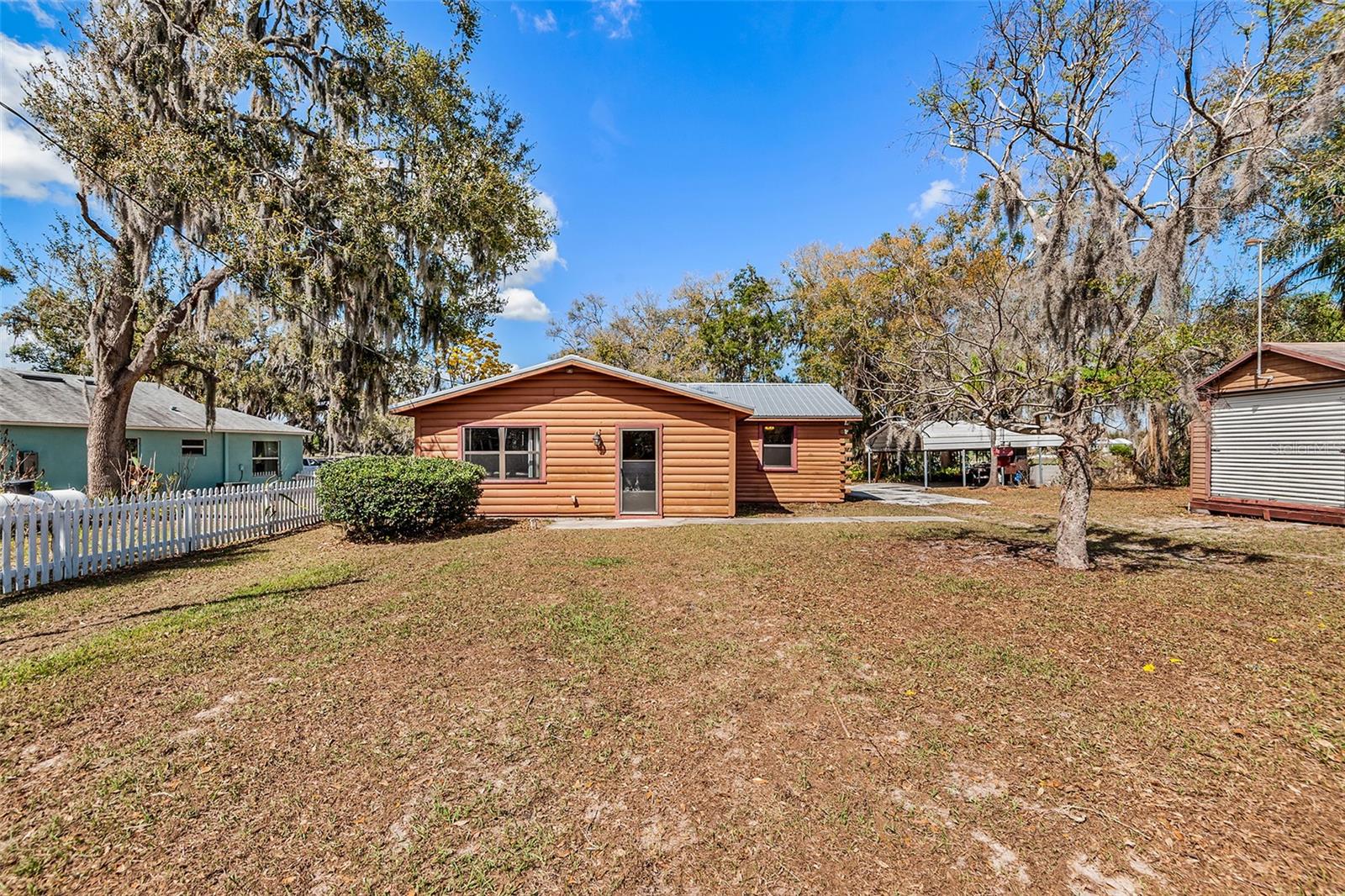 1233 SAINT ANNE SHRINE RD, LAKE WALES, FL, 33898