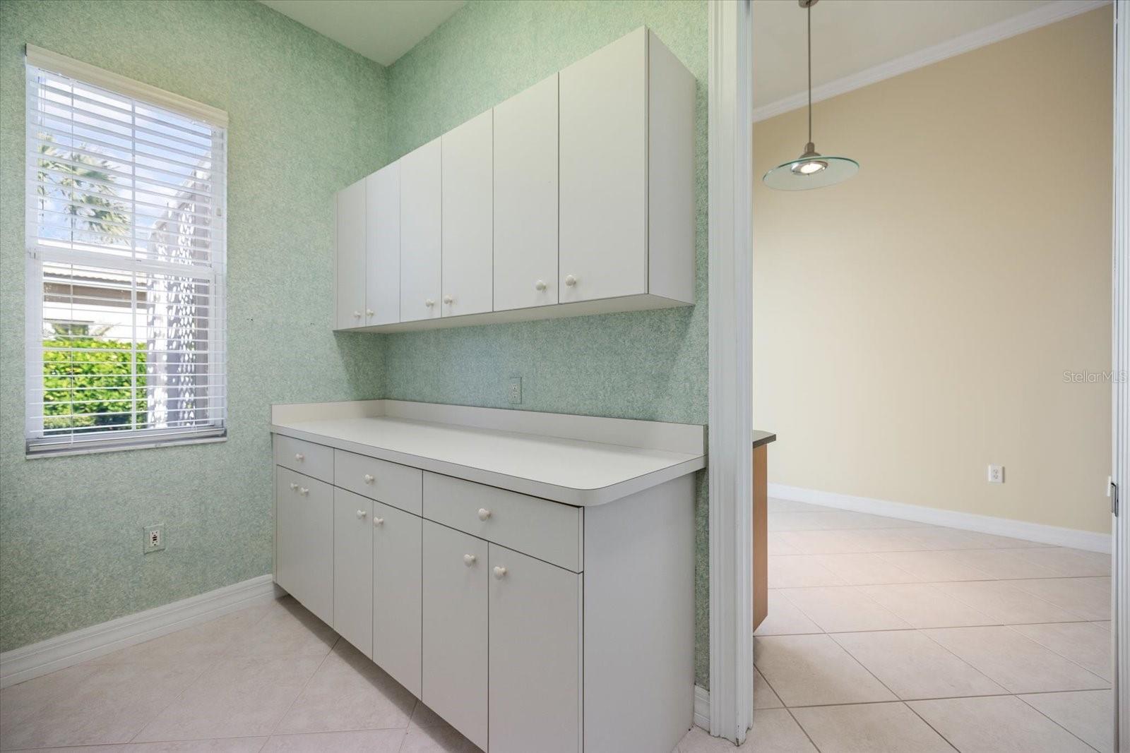 17 N CAYMAN ISLES BLVD, ENGLEWOOD, FL, 34223