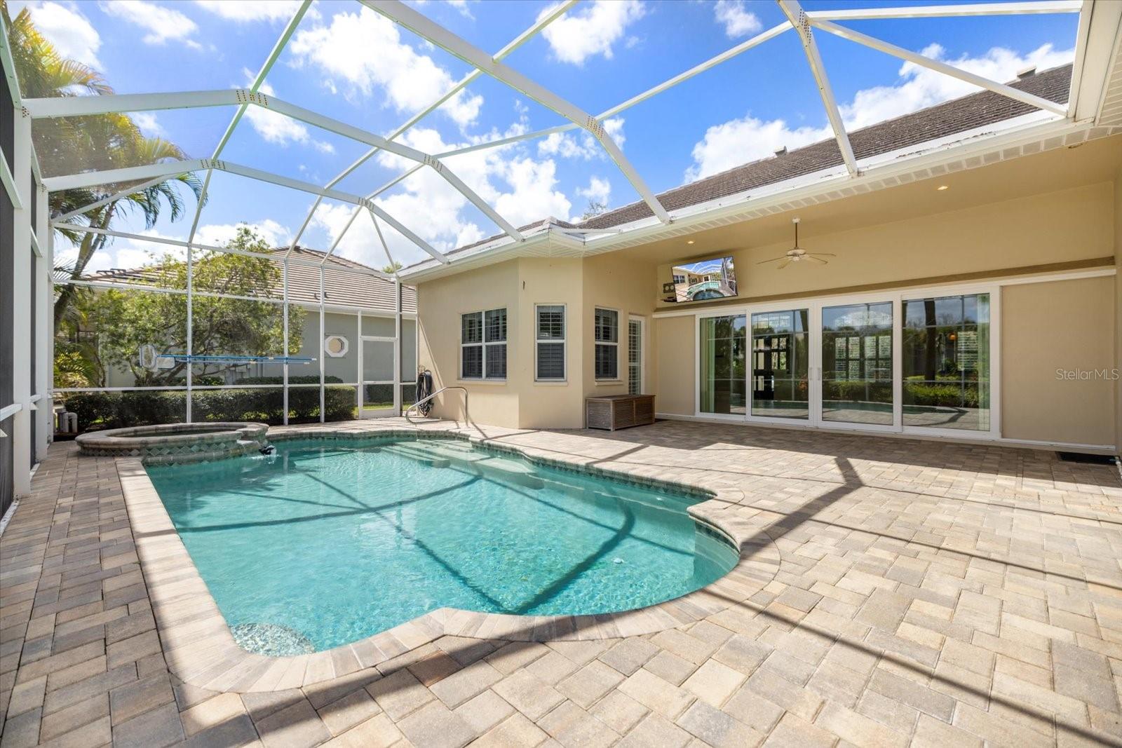17 N CAYMAN ISLES BLVD, ENGLEWOOD, FL, 34223