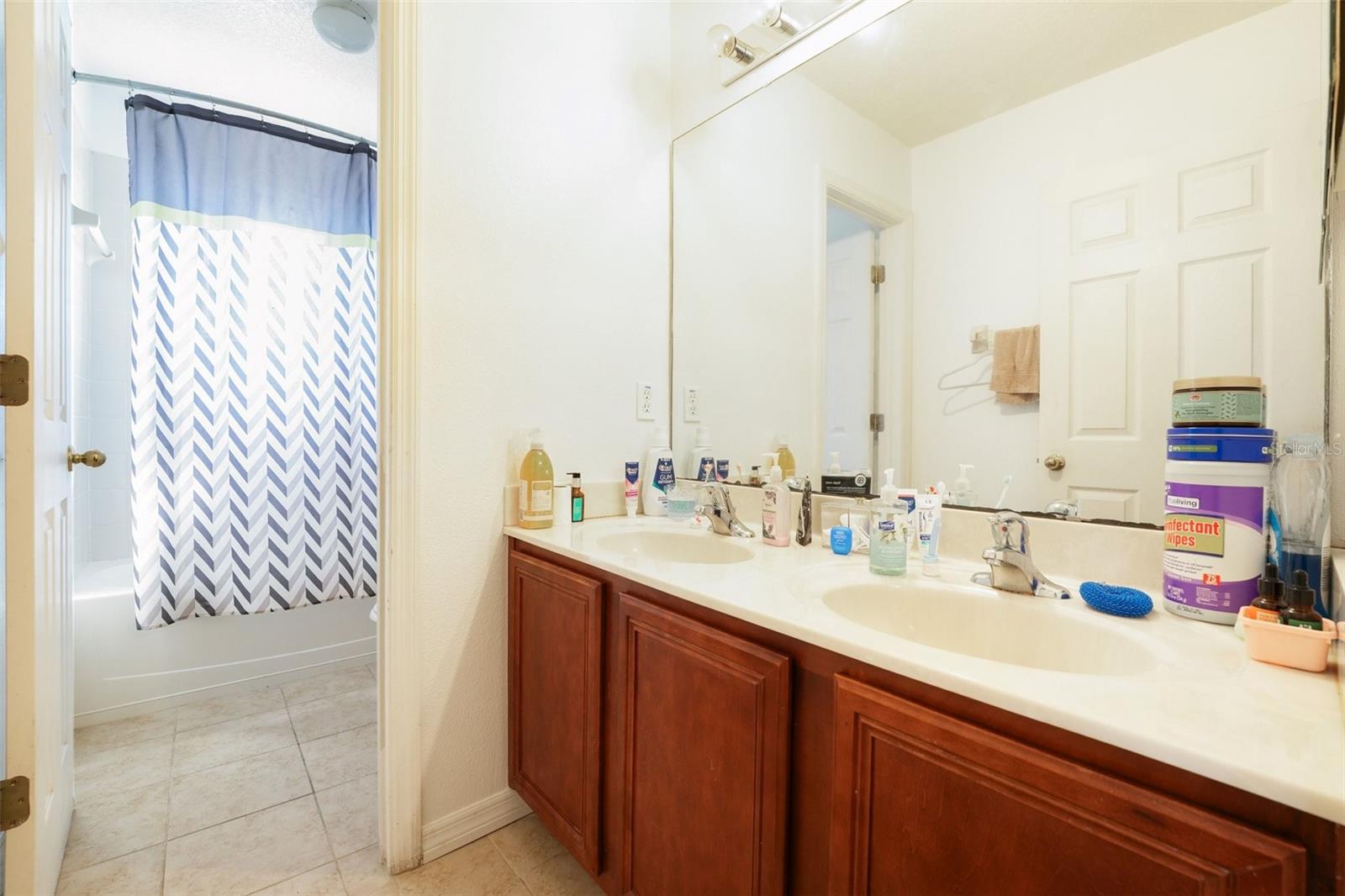 208 CIMARRON DR, KISSIMMEE, FL, 34759