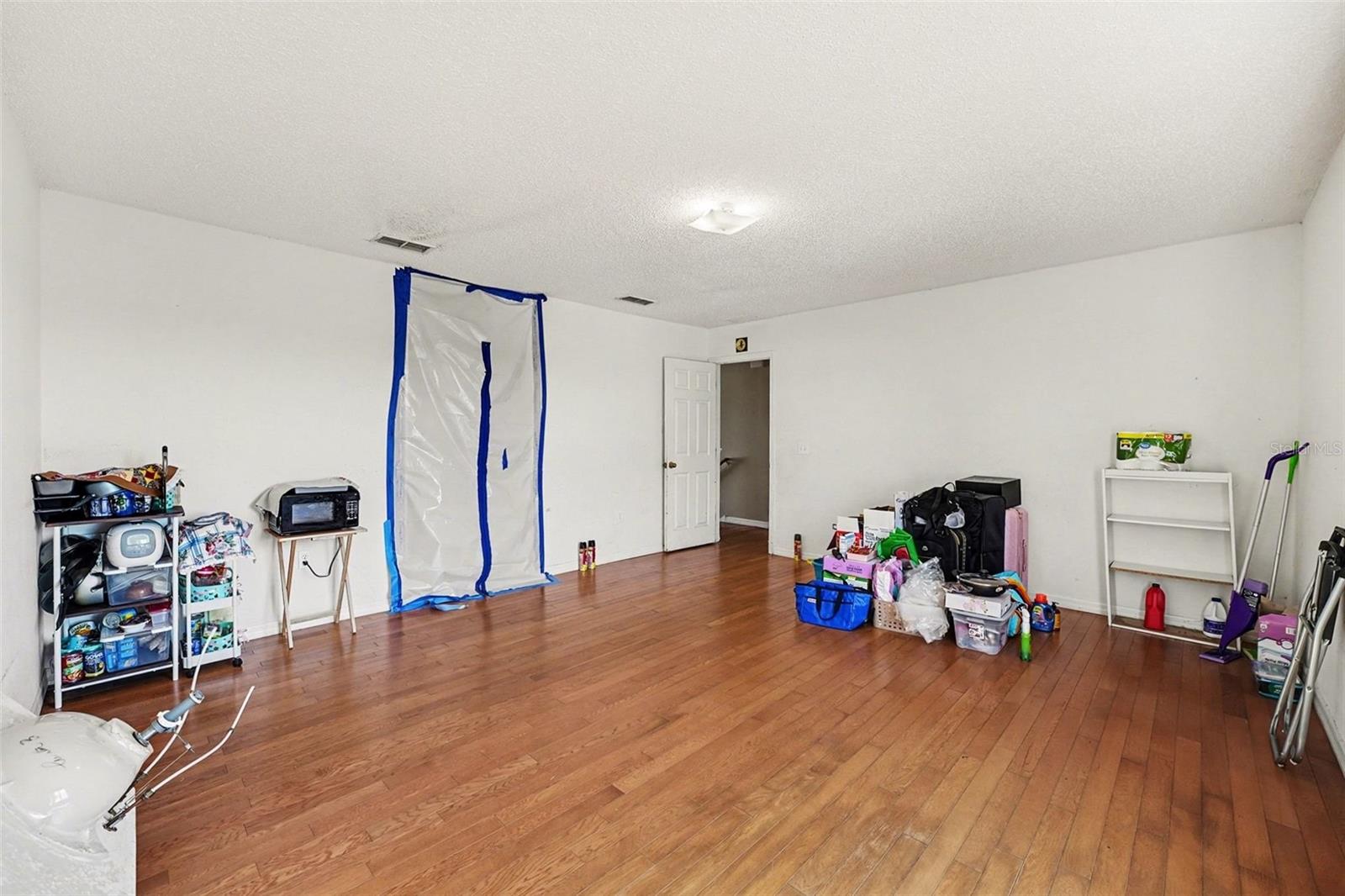 208 CIMARRON DR, KISSIMMEE, FL, 34759
