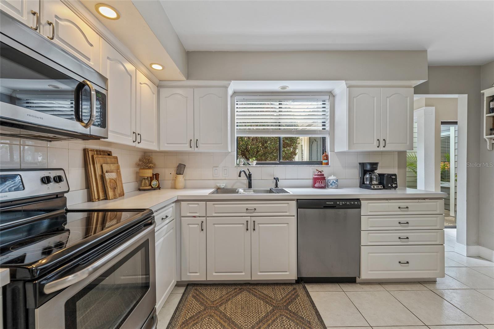 1328 N MARCY DR, LONGWOOD, FL, 32750
