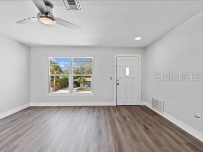 240 COLONIA LN E #lower, NOKOMIS, FL, 34275