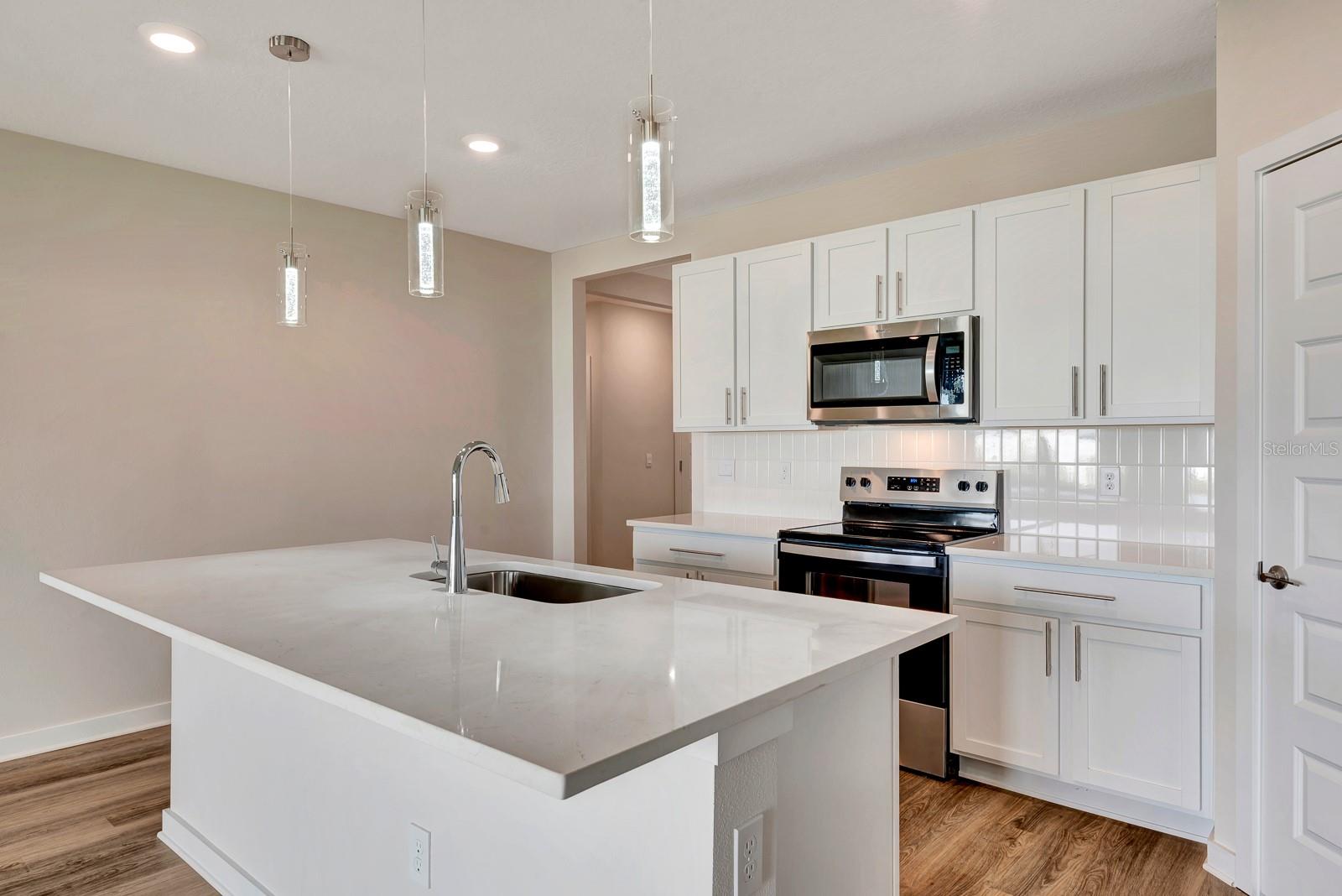 18303 WHEATHOUSE PL, BRADENTON, FL, 34211