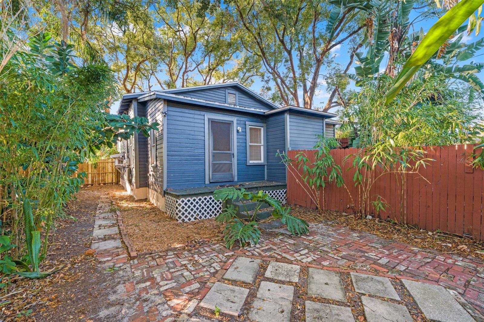 South unit's private yard