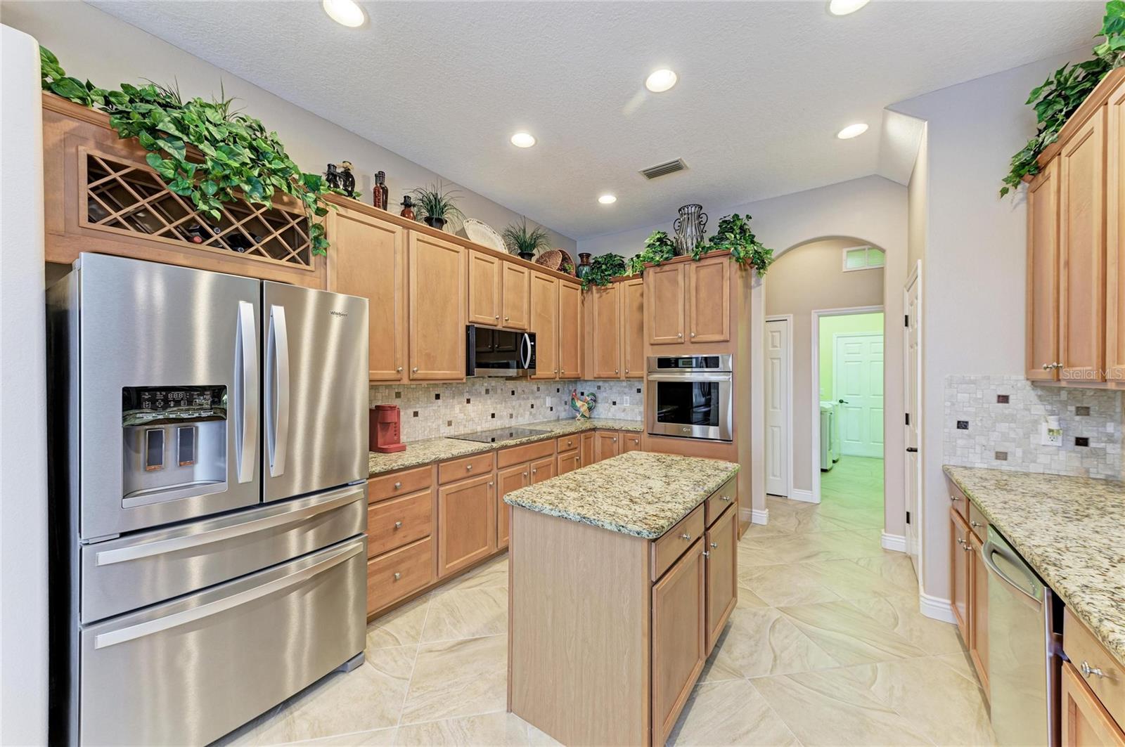 23327 RED ROBIN PL, BRADENTON, FL, 34202