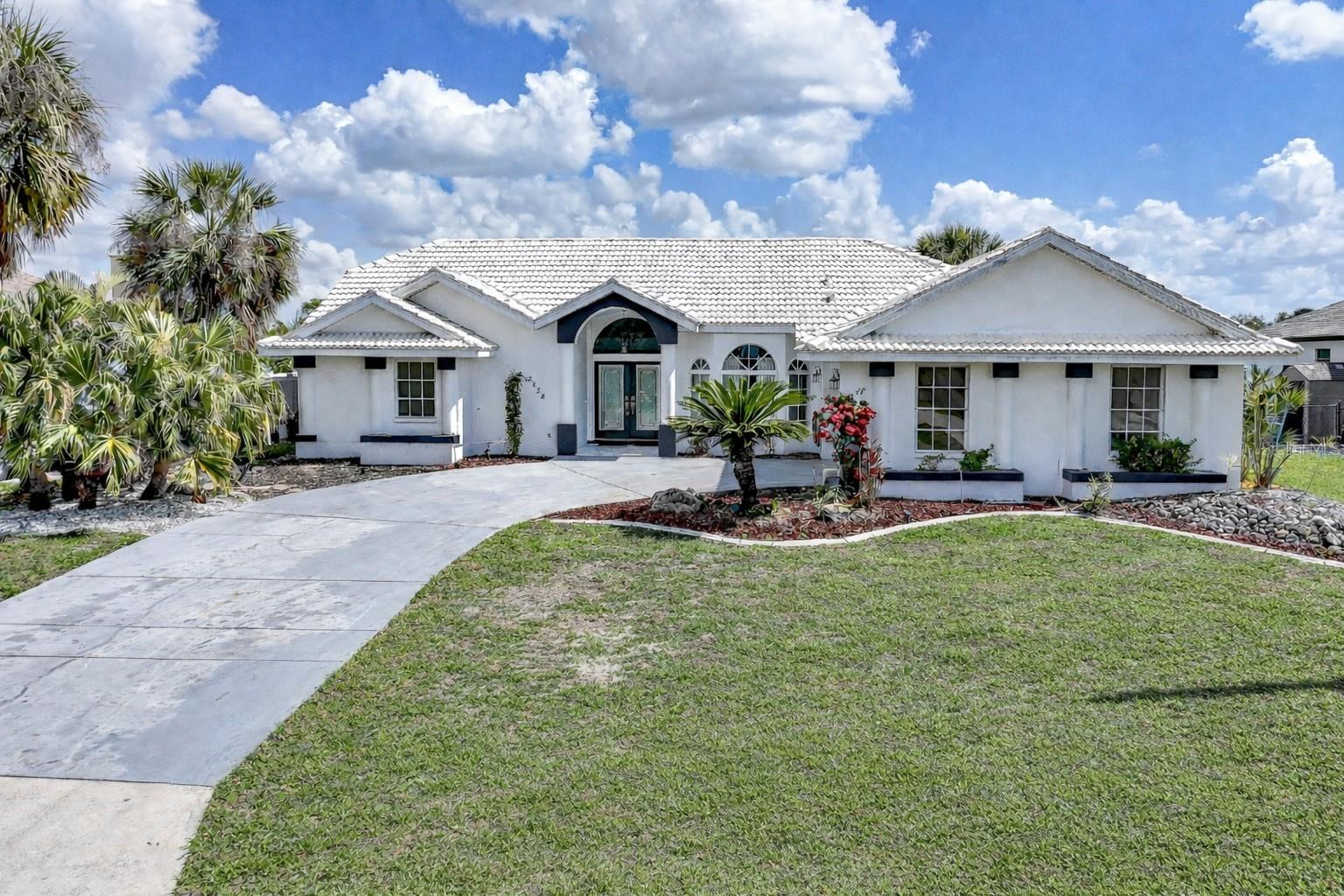 3158 LAKE VIEW BLVD, PORT CHARLOTTE, FL, 33948
