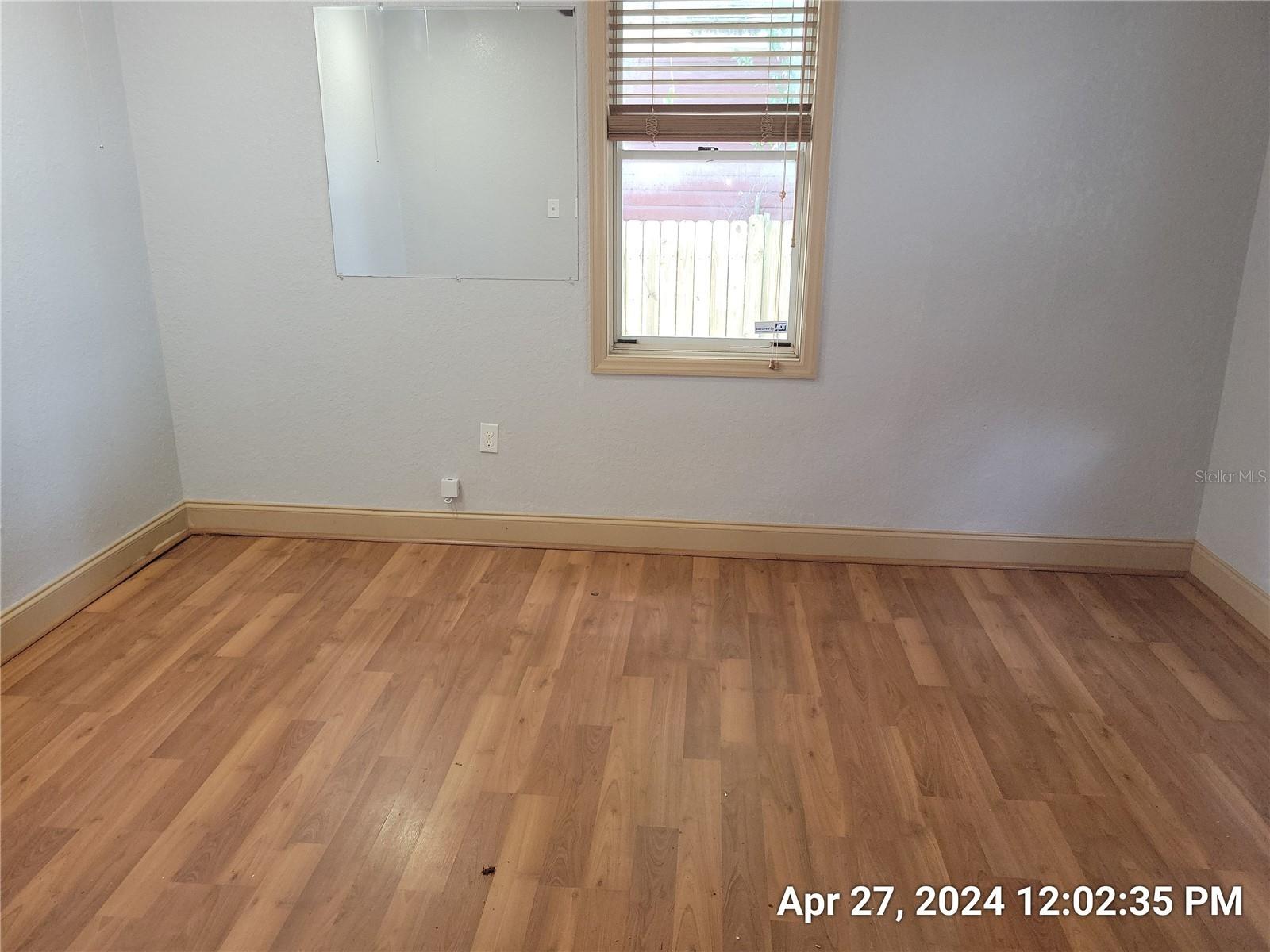 2225 E 10TH AVE, TAMPA, FL, 33605