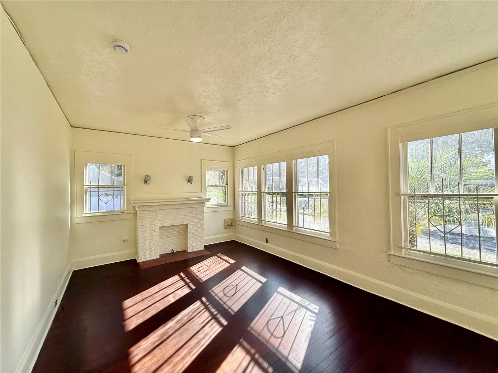 4015 N SEMINOLE AVE #1, TAMPA, FL, 33603