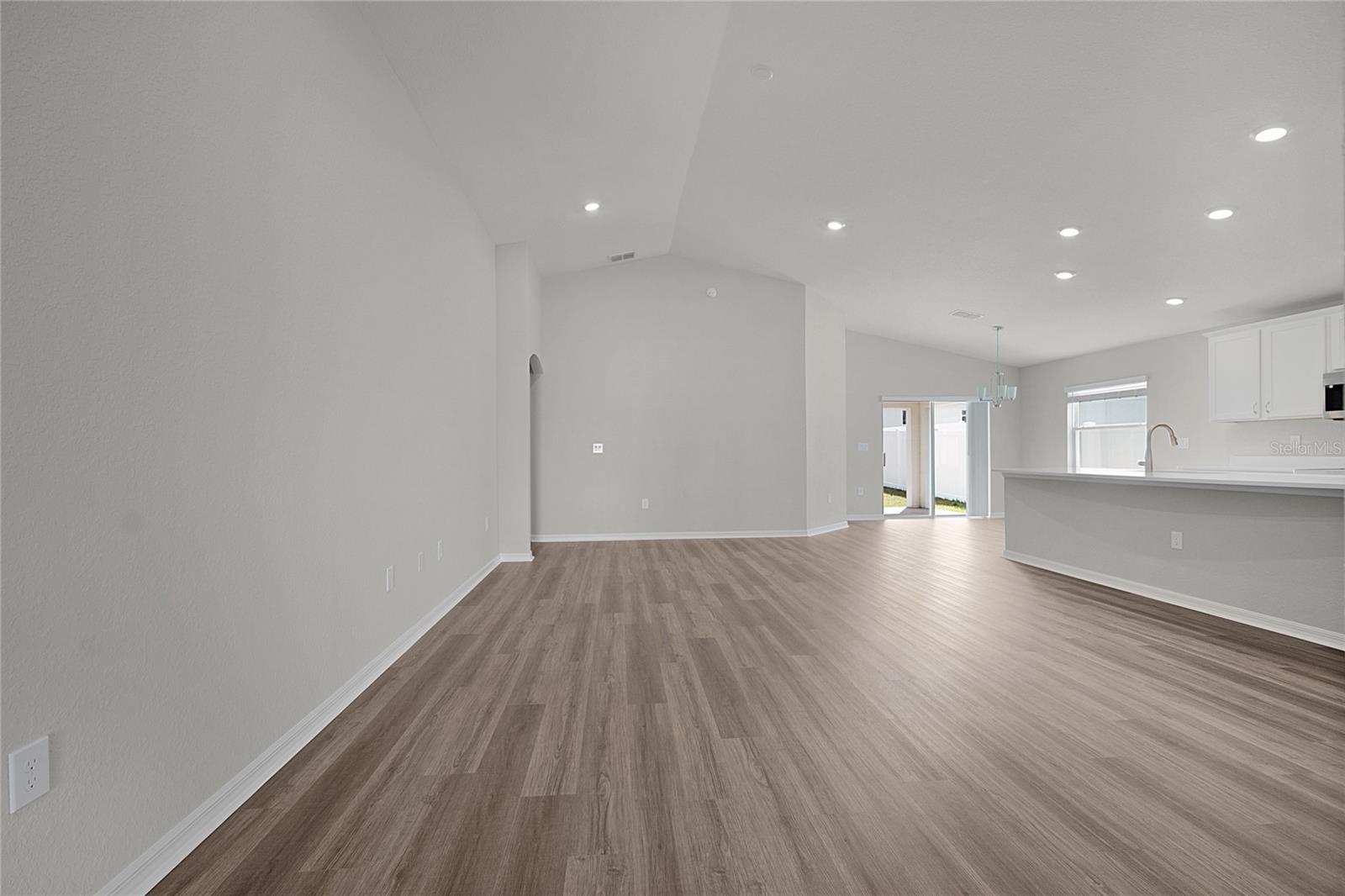 1460 FLEUR DR, DAVENPORT, FL, 33837