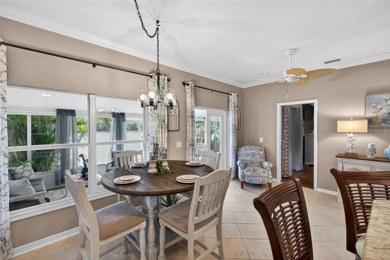 10720 PARROT COVE CIR, ESTERO, FL, 33928