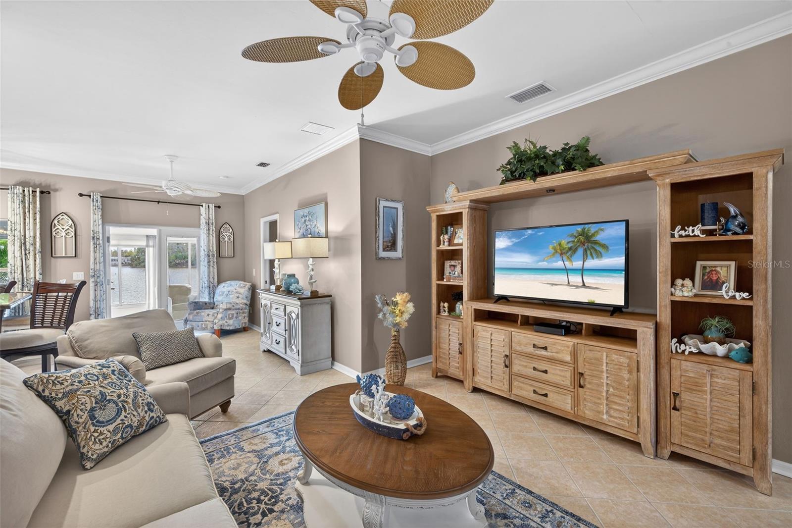 10720 PARROT COVE CIR, ESTERO, FL, 33928