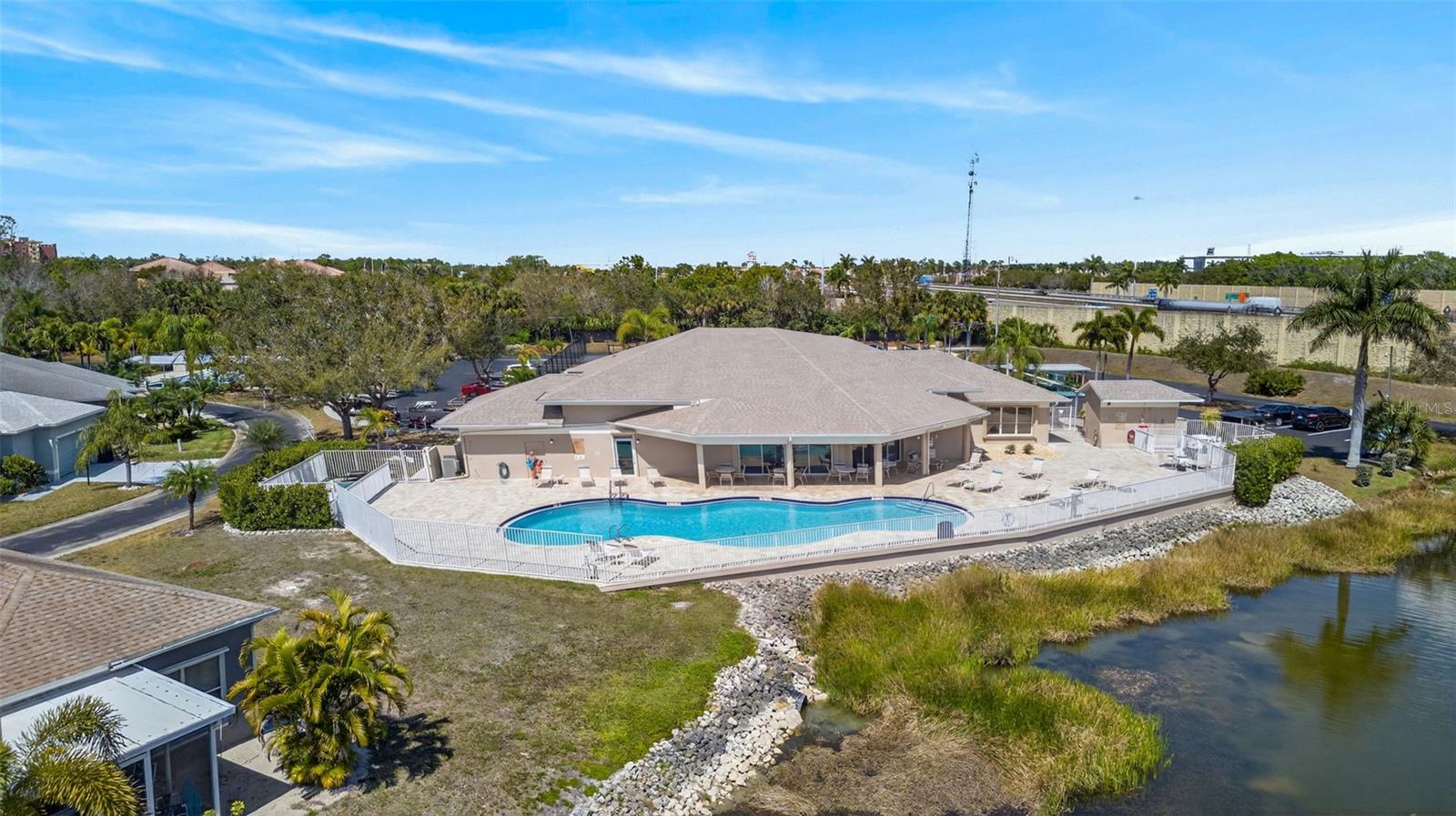 10720 PARROT COVE CIR, ESTERO, FL, 33928