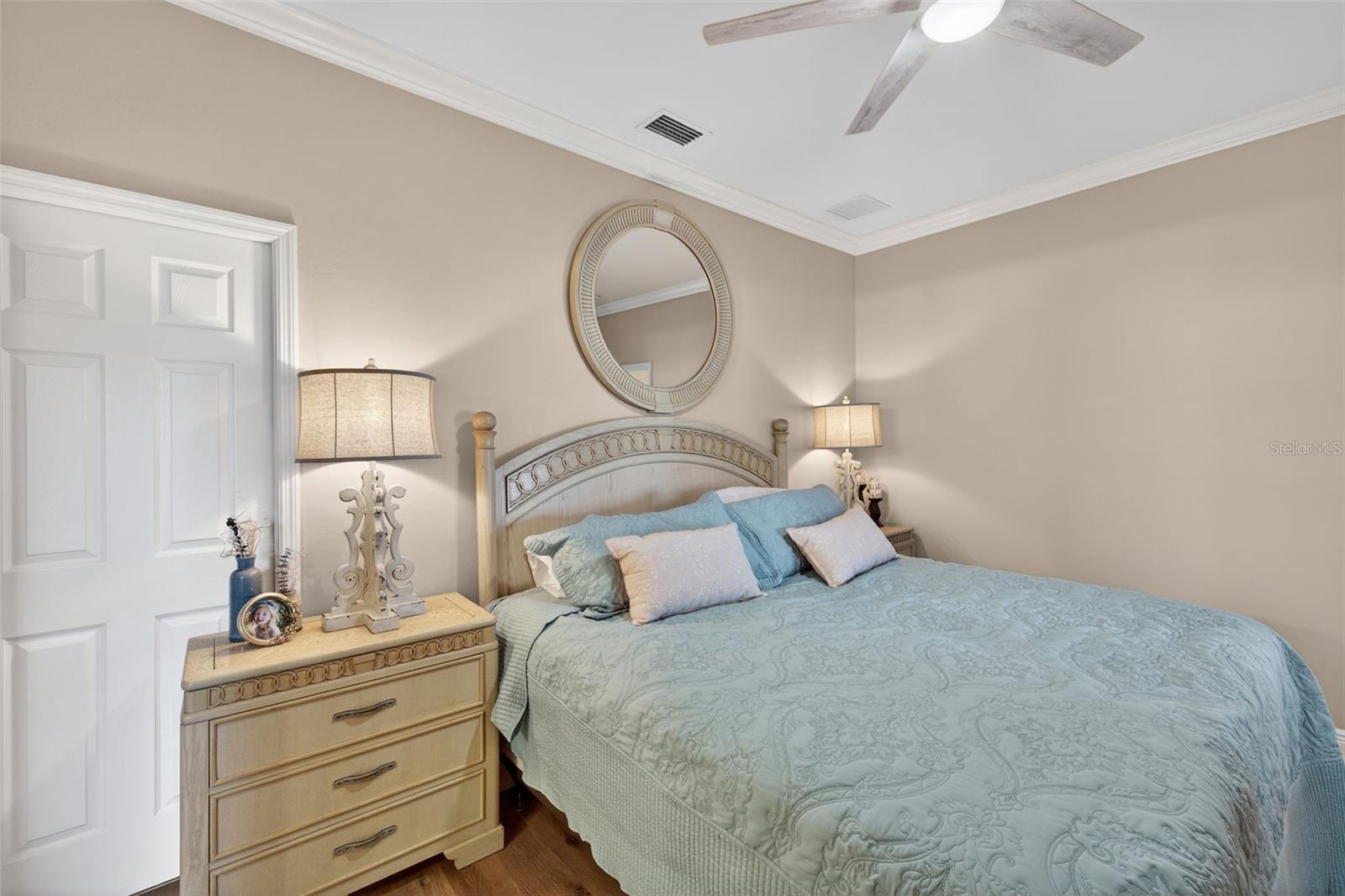 10720 PARROT COVE CIR, ESTERO, FL, 33928