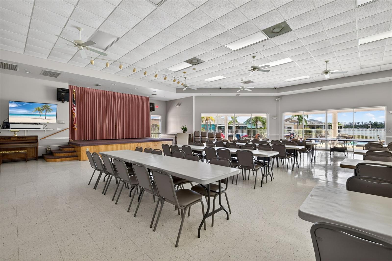 10720 PARROT COVE CIR, ESTERO, FL, 33928