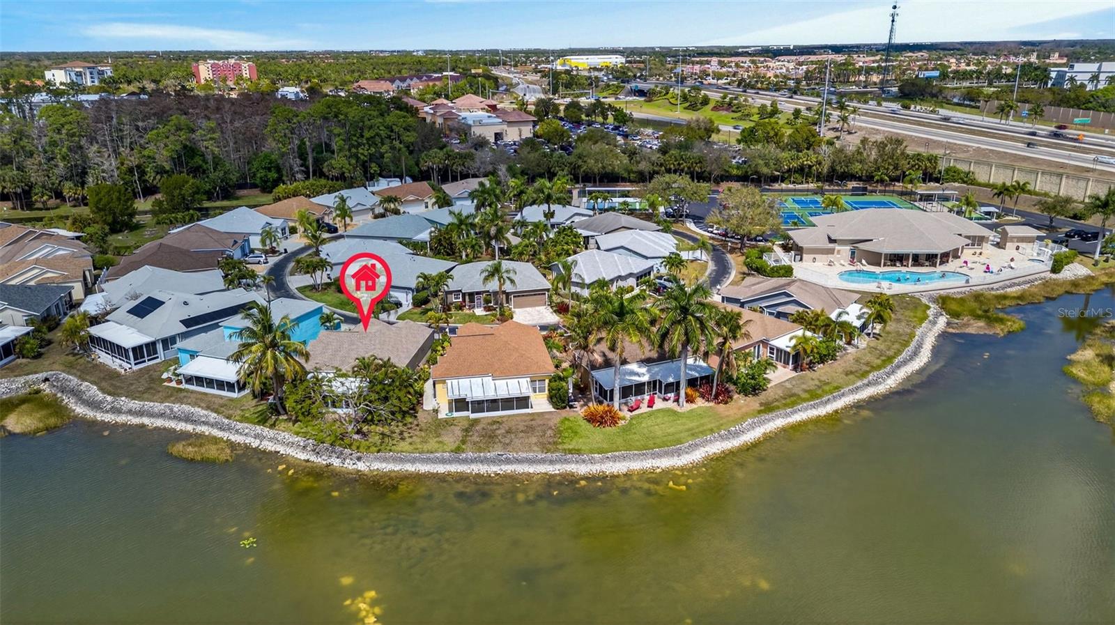 10720 PARROT COVE CIR, ESTERO, FL, 33928