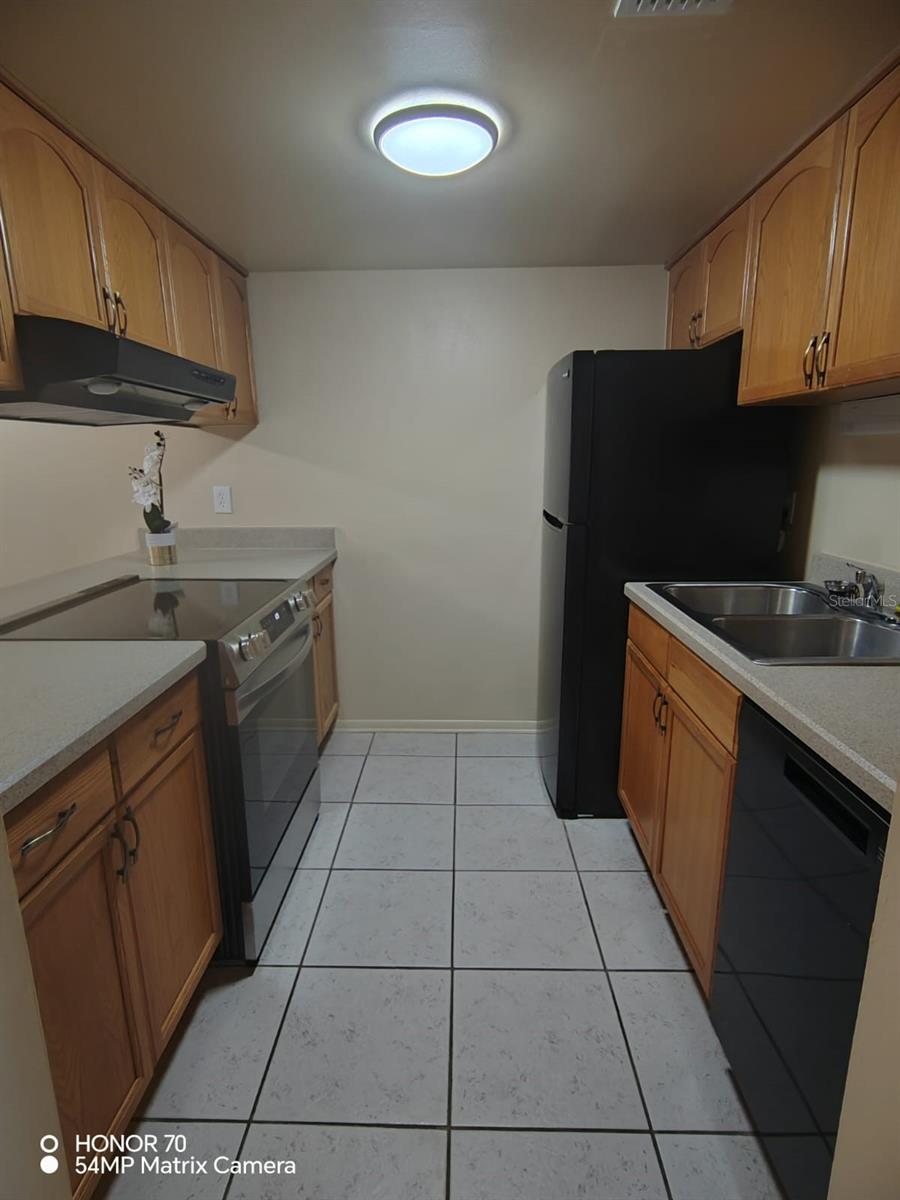 1044 82ND TER N #1044D, ST PETERSBURG, FL, 33702